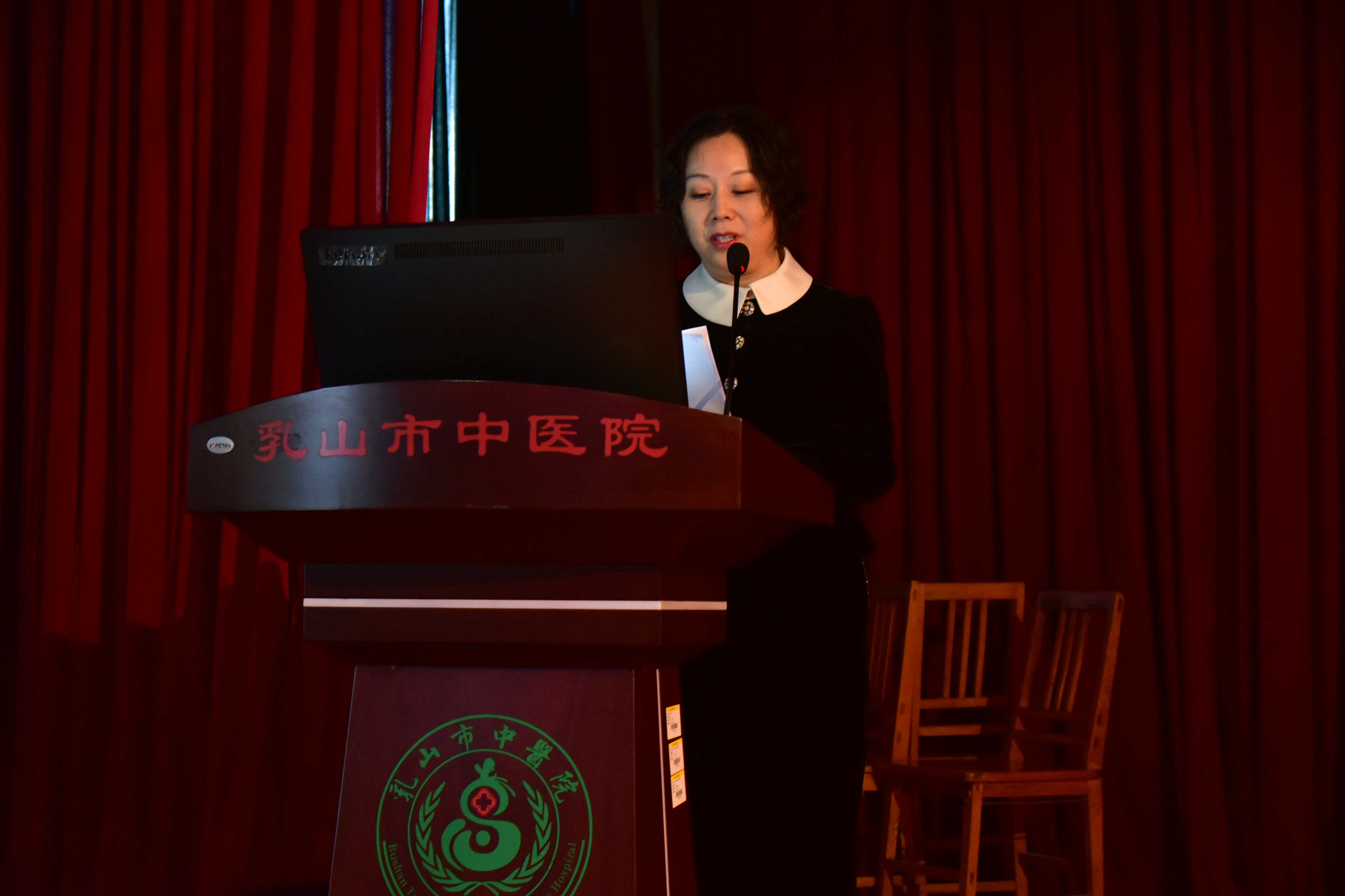 穆柯曉主任講話.JPG